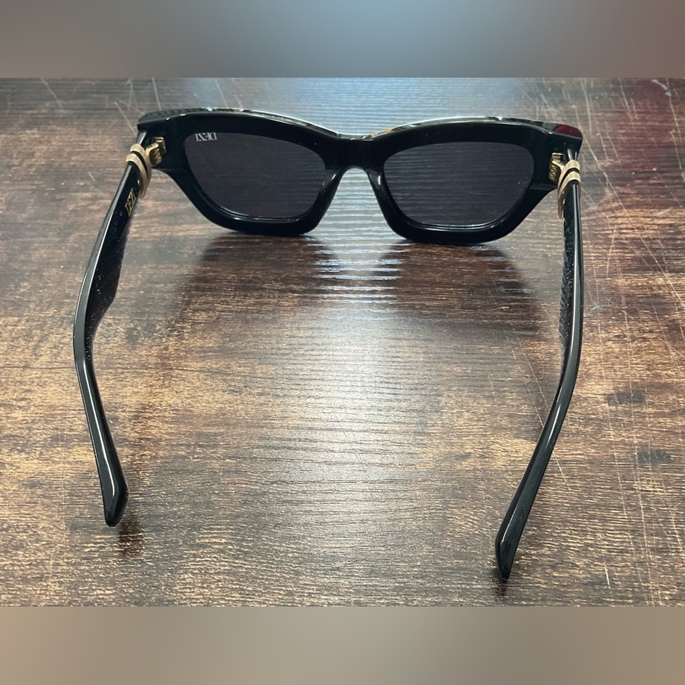 Dezi Black Angular Sunglasses - image 7